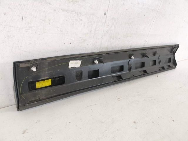 bontott AUDI Q3 Jobb első Ajtó Díszléc