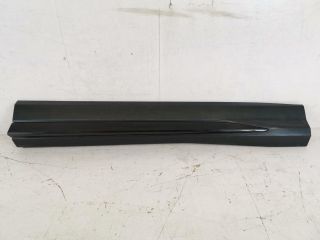 bontott AUDI Q3 Jobb első Ajtó Díszléc