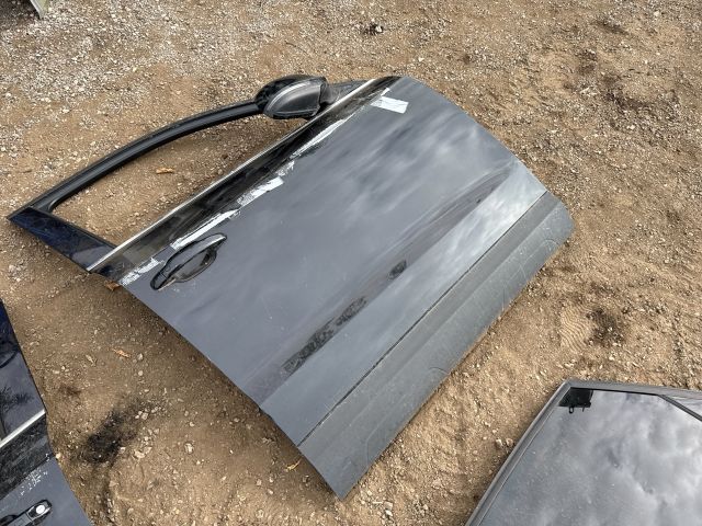 bontott AUDI Q3 Jobb első Ajtó (Üres lemez)