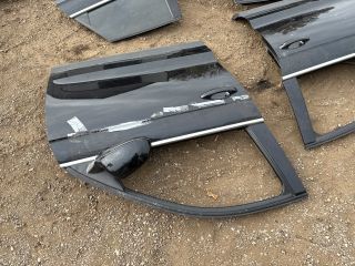 bontott AUDI Q3 Jobb első Ajtó (Üres lemez)