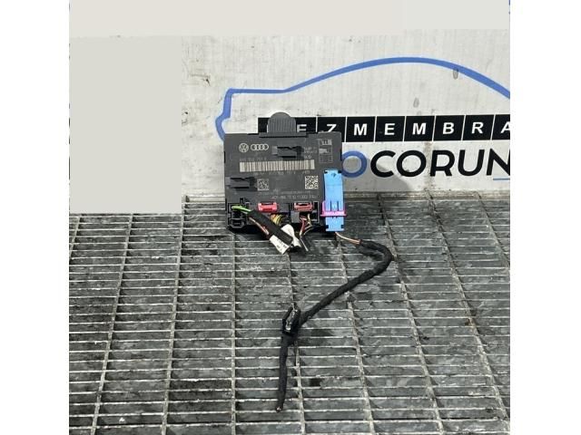 bontott AUDI Q3 Jobb első Ajtó Vezérlőegység