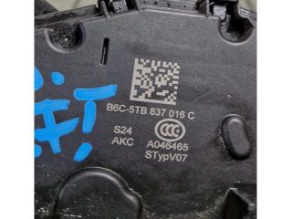 bontott AUDI Q3 Jobb első Ajtózár