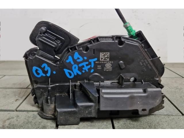 bontott AUDI Q3 Jobb első Ajtózár