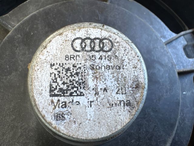 bontott AUDI Q3 Jobb első Hangszóró