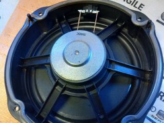 bontott AUDI Q3 Jobb első Hangszóró