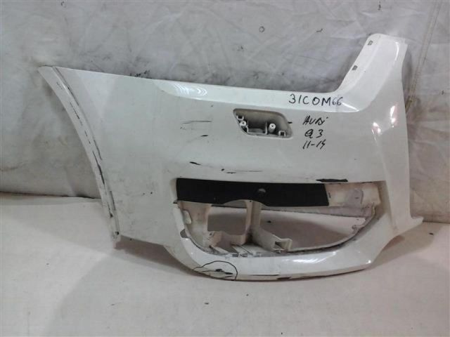 bontott AUDI Q3 Jobb első Lökhárító Sarok