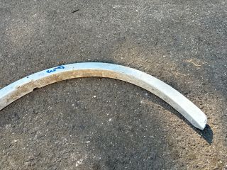 bontott AUDI Q3 Jobb első Sárvédő Szélesítő