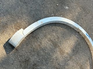 bontott AUDI Q3 Jobb első Sárvédő Szélesítő