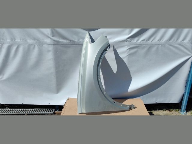 bontott AUDI Q3 Jobb első Sárvédő