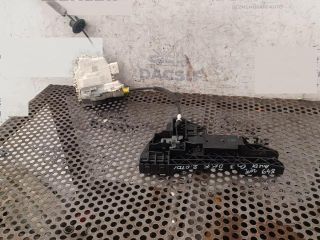 bontott AUDI Q3 Jobb első Zsanér