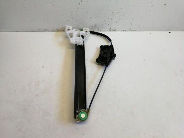 bontott AUDI Q3 Jobb hátsó Ablakemelő Szerkezet (Elektromos)