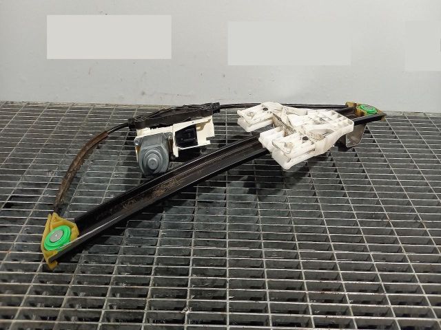 bontott AUDI Q3 Jobb hátsó Ablakemelő Szerkezet (Elektromos)