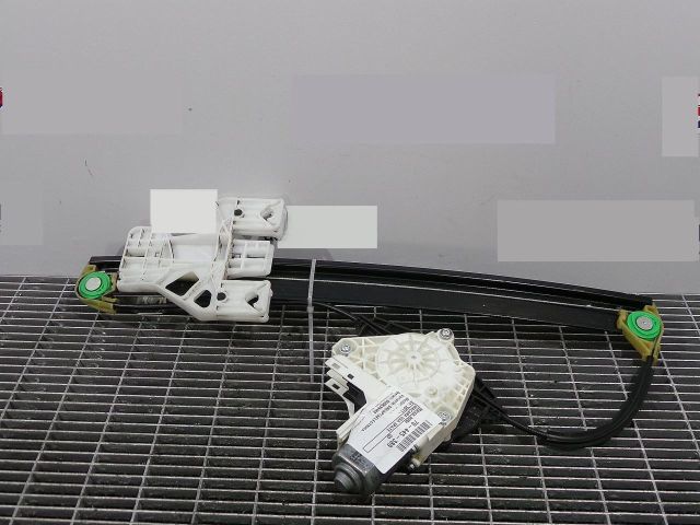 bontott AUDI Q3 Jobb hátsó Ablakemelő Szerkezet (Elektromos)