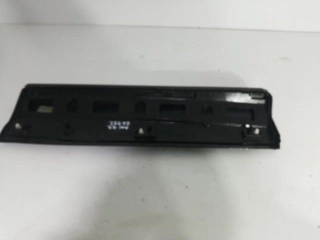 bontott AUDI Q3 Jobb hátsó Ajtó Díszléc