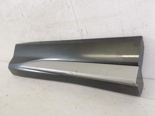 bontott AUDI Q3 Jobb hátsó Ajtó Díszléc