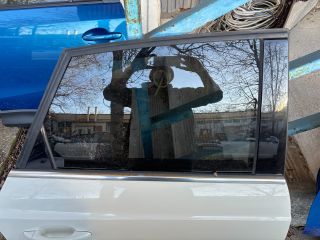 bontott AUDI Q3 Jobb hátsó Ajtó (Részeivel)