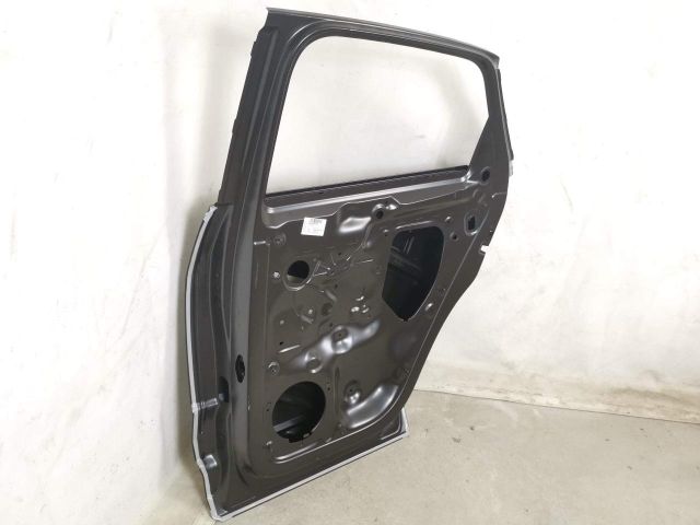 bontott AUDI Q3 Jobb hátsó Ajtó (Részeivel)