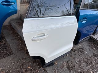 bontott AUDI Q3 Jobb hátsó Ajtó (Részeivel)
