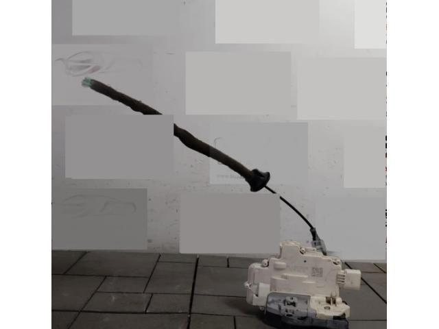 bontott AUDI Q3 Jobb hátsó Ajtózár