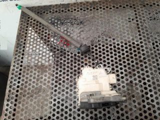 bontott AUDI Q3 Jobb hátsó Ajtózár