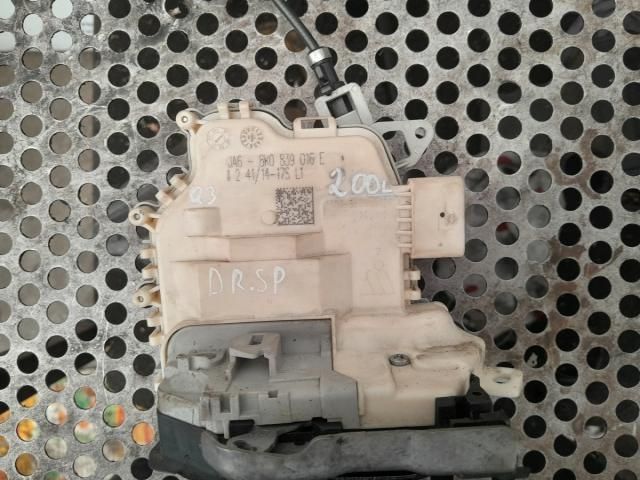 bontott AUDI Q3 Jobb hátsó Ajtózár