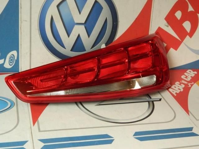 bontott AUDI Q3 Jobb Hátsó Lámpa