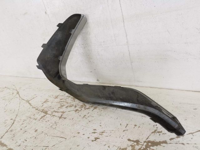 bontott AUDI Q3 Jobb hátsó Lökhárító Díszléc