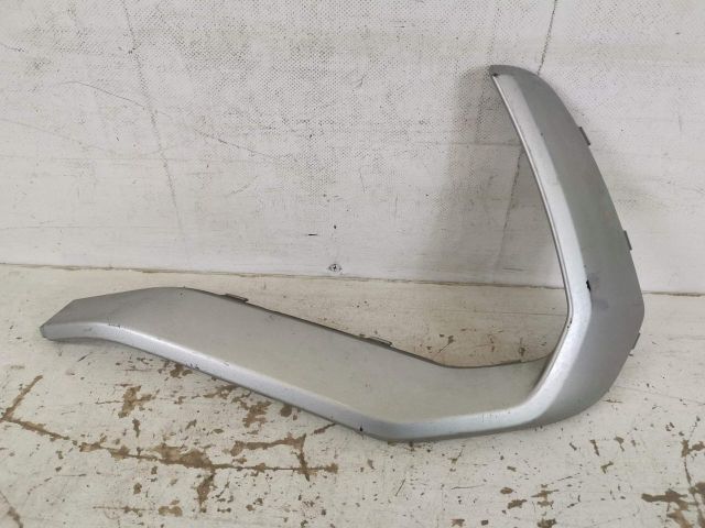 bontott AUDI Q3 Jobb hátsó Lökhárító Díszléc