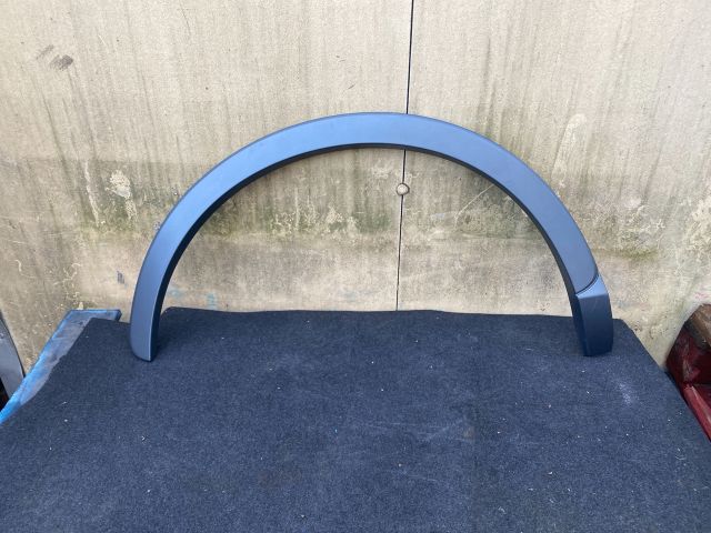 bontott AUDI Q3 Jobb hátsó Sárvédő Szélesítő