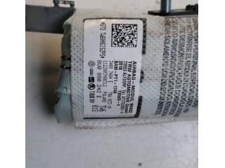 bontott AUDI Q3 Jobb Oldallégzsák