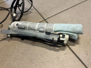 bontott AUDI Q3 Jobb Oldallégzsák