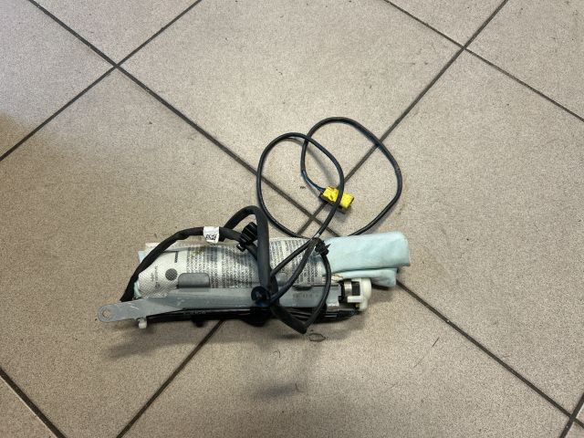 bontott AUDI Q3 Jobb Oldallégzsák