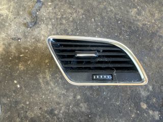 bontott AUDI Q3 Jobb Szellőző