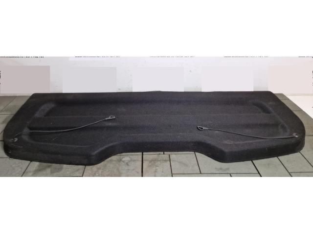 bontott AUDI Q3 Kalaptartó