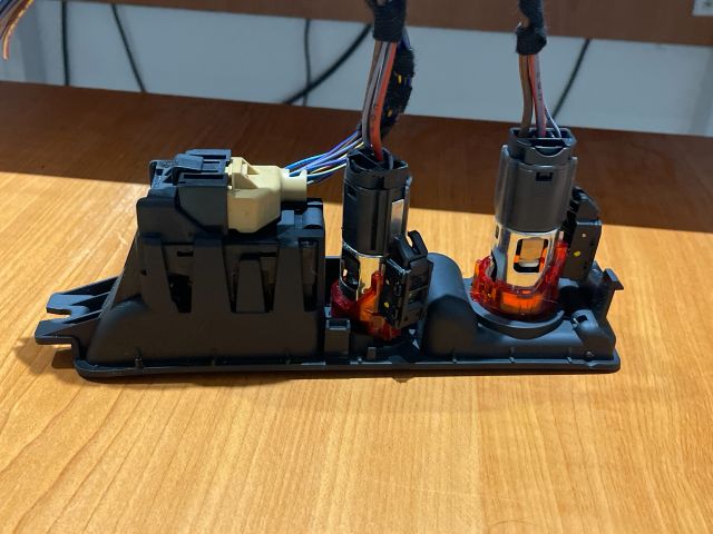 bontott AUDI Q3 Kézifék Kapcsoló