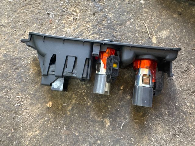 bontott AUDI Q3 Kézifék Kapcsoló