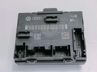 bontott AUDI Q3 Komfort Elektronika