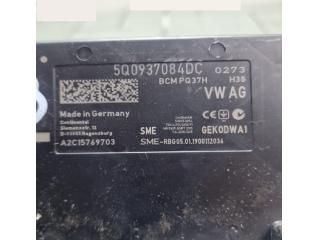 bontott AUDI Q3 Komfort Elektronika