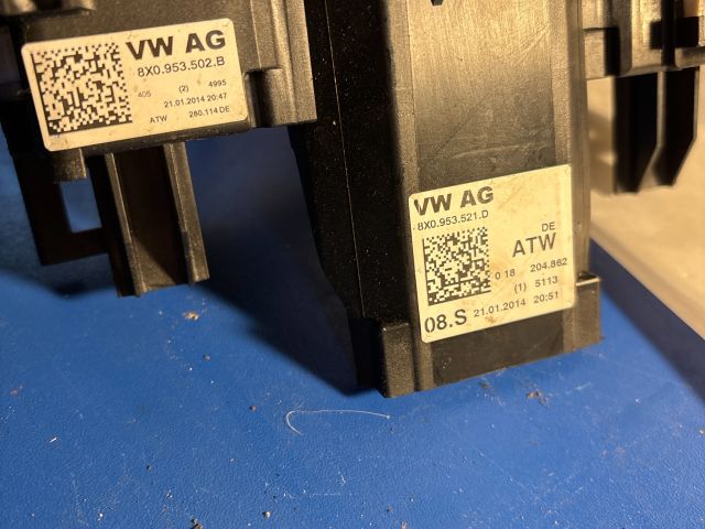 bontott AUDI Q3 Komplett Kormánykapcsoló (Bajuszkapcsoló)