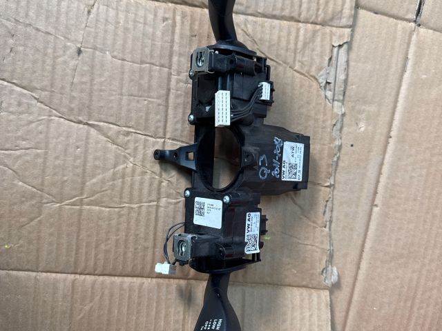 bontott AUDI Q3 Komplett Kormánykapcsoló (Bajuszkapcsoló)