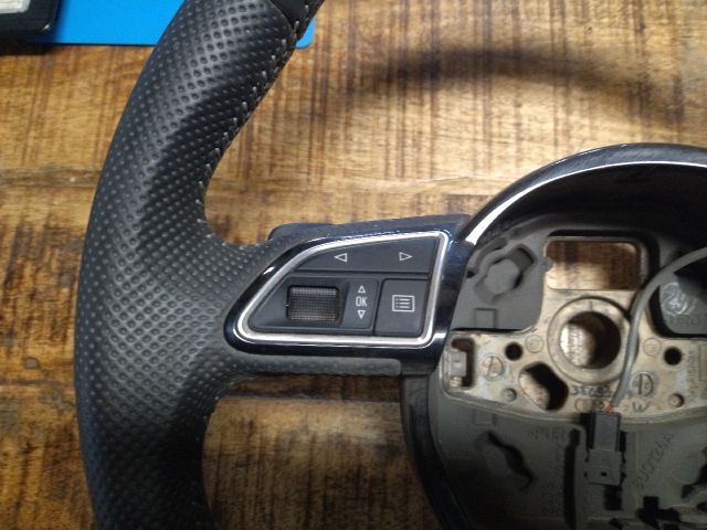 bontott AUDI Q3 Kormány