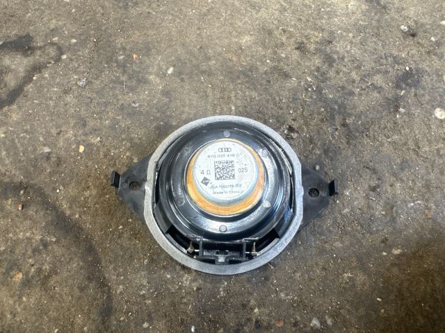 bontott AUDI Q3 Középső Műszerfal Hangszóró