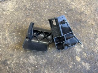 bontott AUDI Q3 Motorháztető Nyitó Kar / Gomb