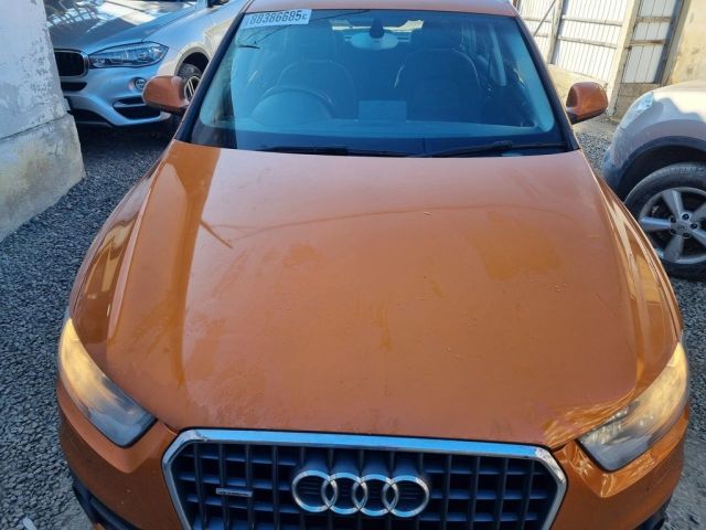 bontott AUDI Q3 Motorháztető