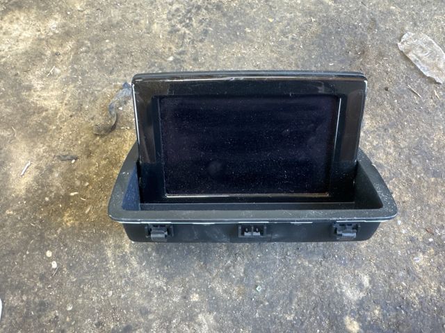 bontott AUDI Q3 Multifunkciós Kijelző