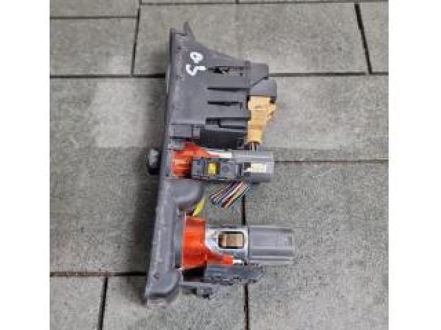 bontott AUDI Q3 Szivargyújtó Aljzat