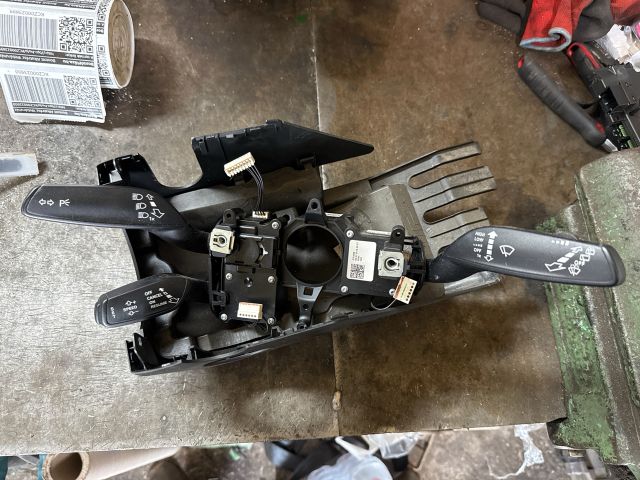 bontott AUDI Q3 Tempomat Kar (Magában)