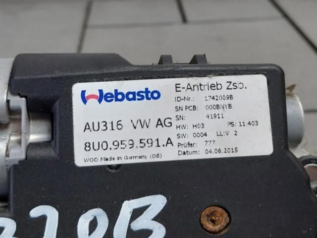 bontott AUDI Q3 Tetőablak Motor