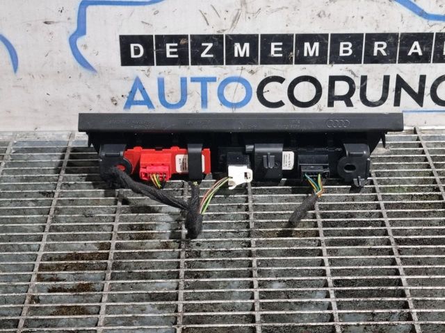 bontott AUDI Q3 Tolatóradar Kapcsoló