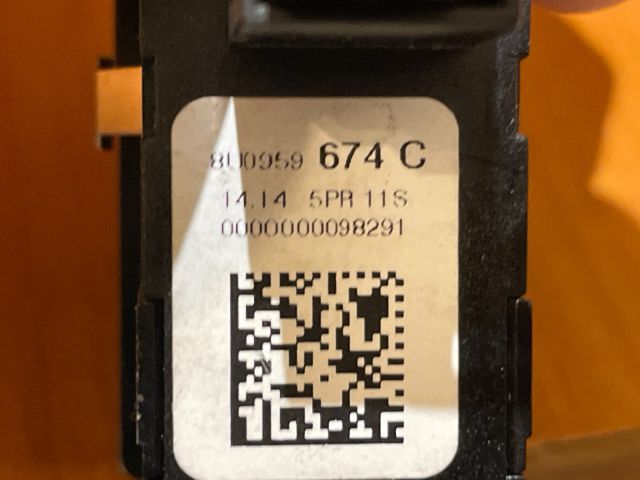 bontott AUDI Q3 Tolatóradar Kapcsoló